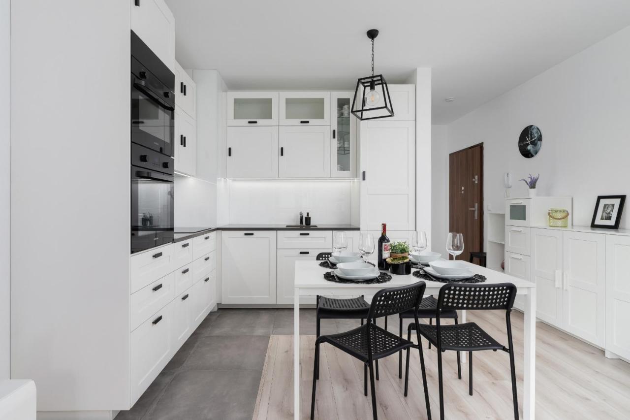 Krowodrza Apartment Premium With Balcony By Renters Prestige Krasków Exterior foto