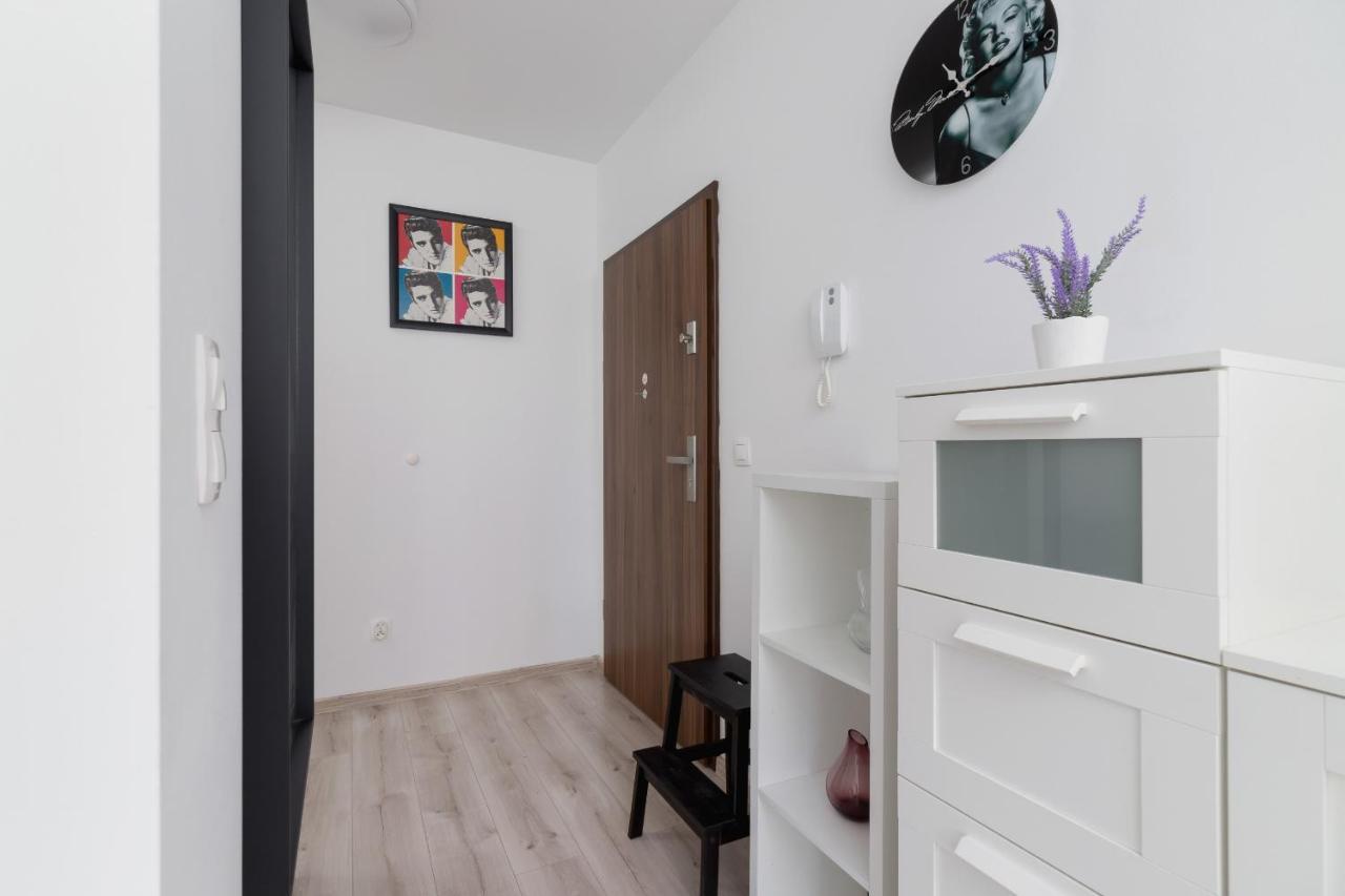 Krowodrza Apartment Premium With Balcony By Renters Prestige Krasków Exterior foto